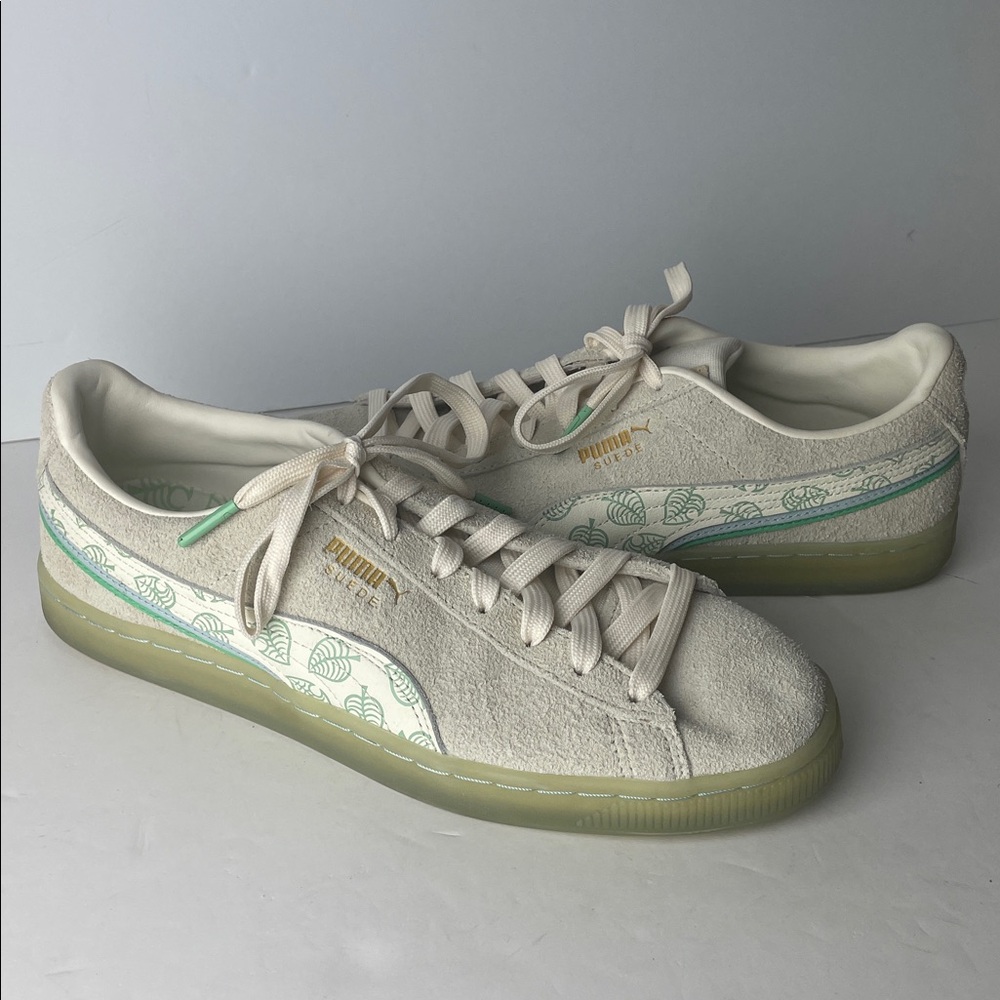 Puma x Animal Crossing Suede Low-Top Sneakers - Picture 9 of 11